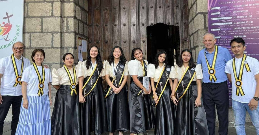Henry-V-Moran-Foundation-scholars